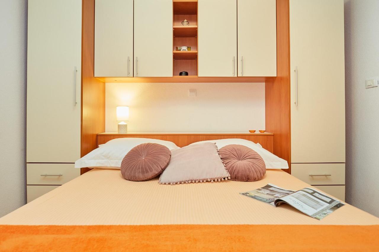 Apartments Zelic 图彻皮 外观 照片