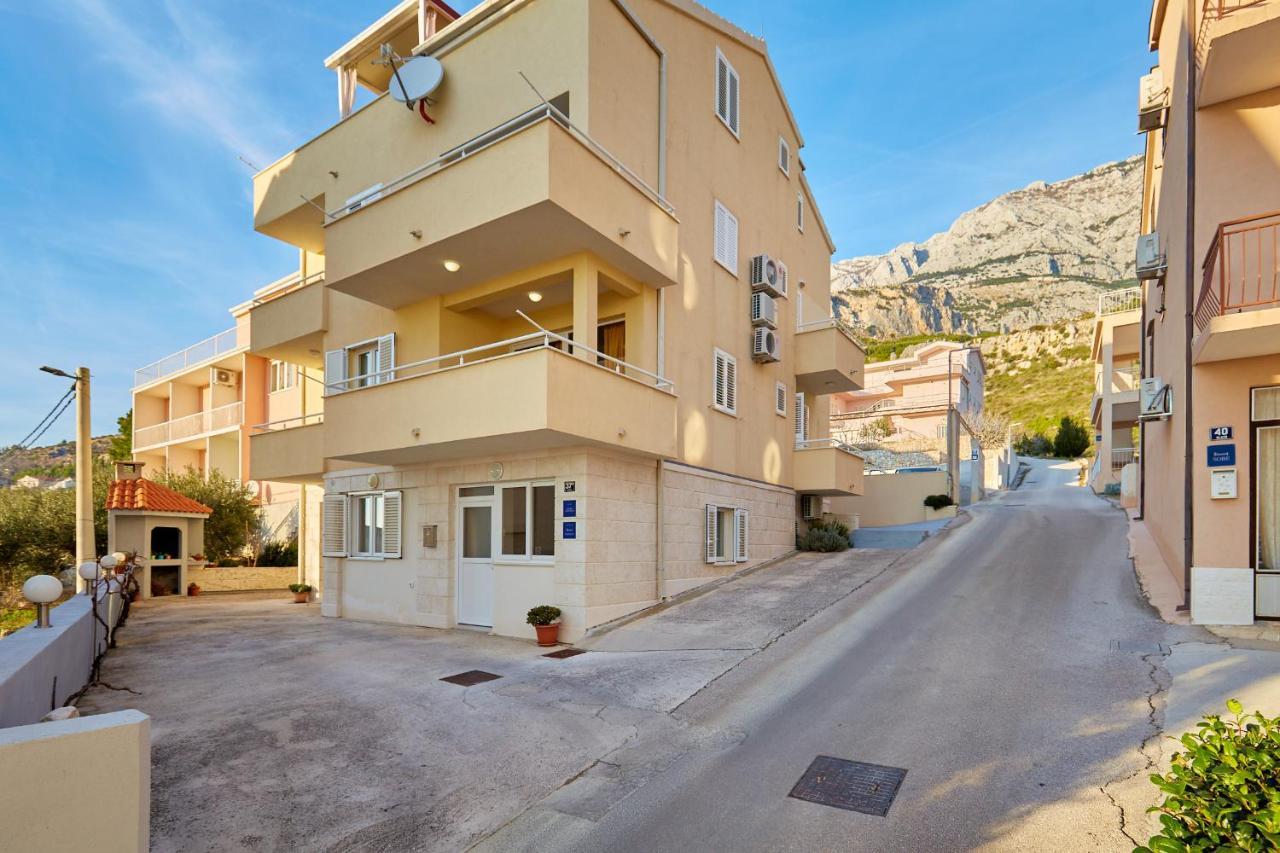 Apartments Zelic 图彻皮 外观 照片